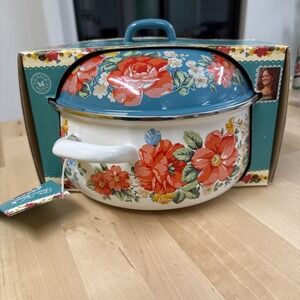 NWT Pioneer Woman VINTAGE Floral Enamel On Steel 4 Quart Dutch Oven With Lid